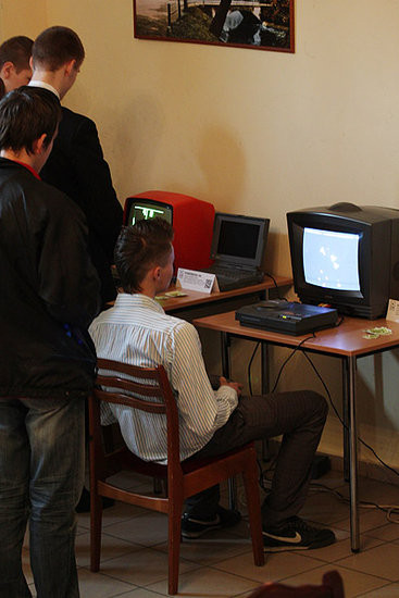 Poznają nowe technologie (zdjęcia/video)