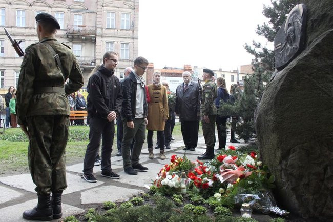 Rocznica Zbrodni Katyńskiej (zdjęcia)