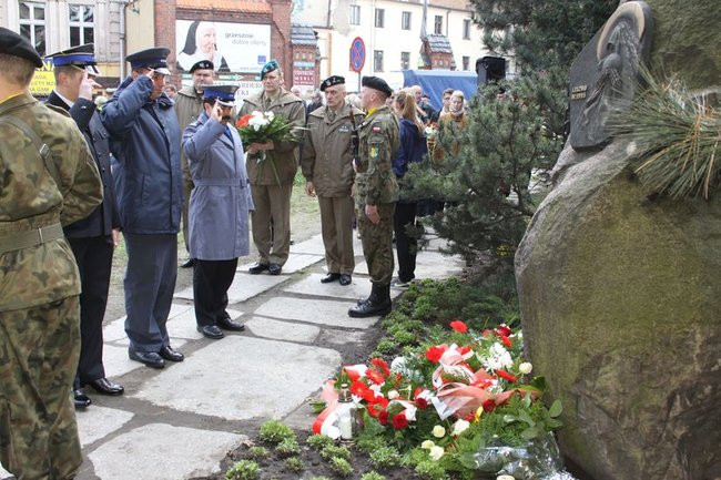 Rocznica Zbrodni Katyńskiej (zdjęcia)