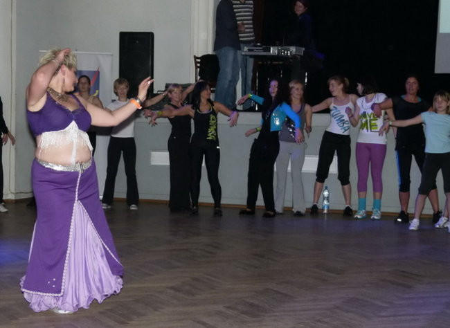 Maraton zumby w MOK-u (zdjęcia, film)