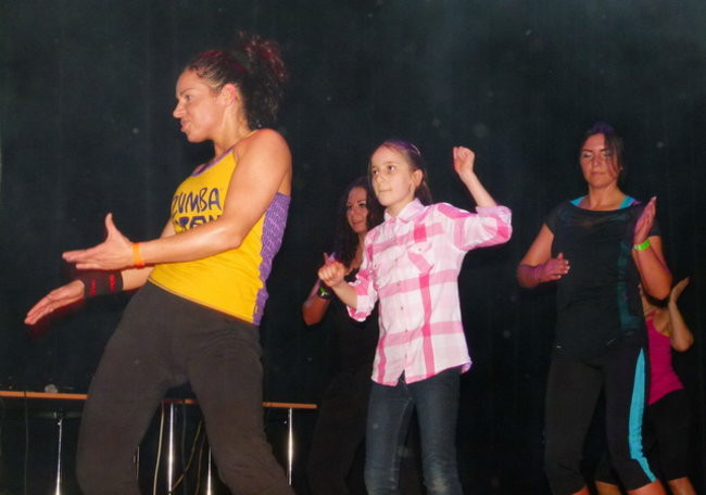 Maraton zumby w MOK-u (zdjęcia, film)