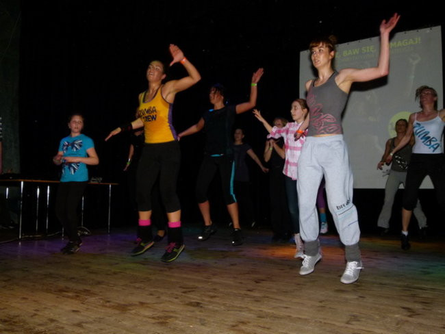 Maraton zumby w MOK-u (zdjęcia, film)