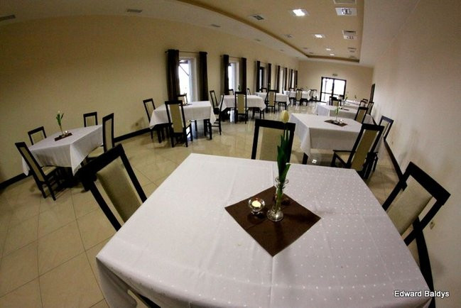 Centrum bankietowe otwarte (zdjęcia)