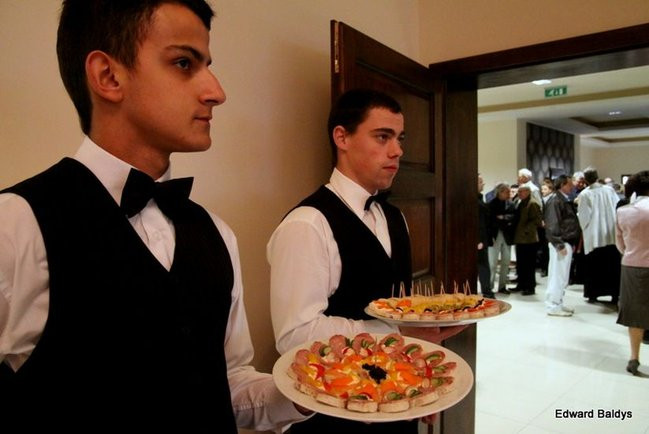 Centrum bankietowe otwarte (zdjęcia)