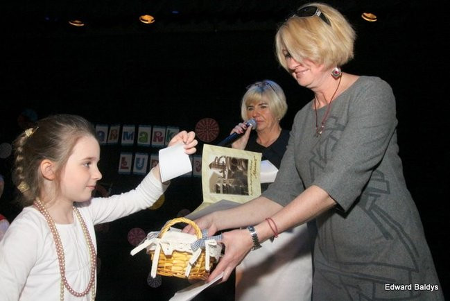 Przedszkolaki na ludowo (zdjęcia)