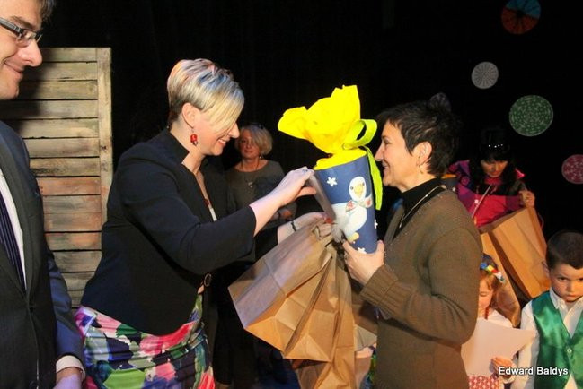 Przedszkolaki na ludowo (zdjęcia)