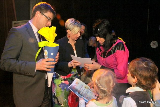 Przedszkolaki na ludowo (zdjęcia)