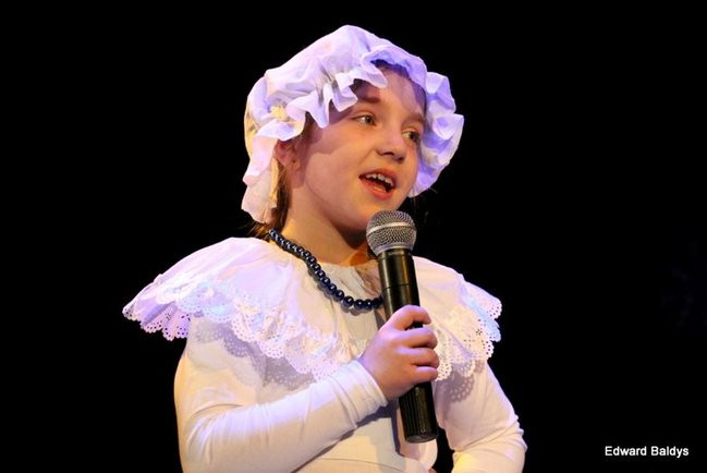 Przedszkolaki na ludowo (zdjęcia)