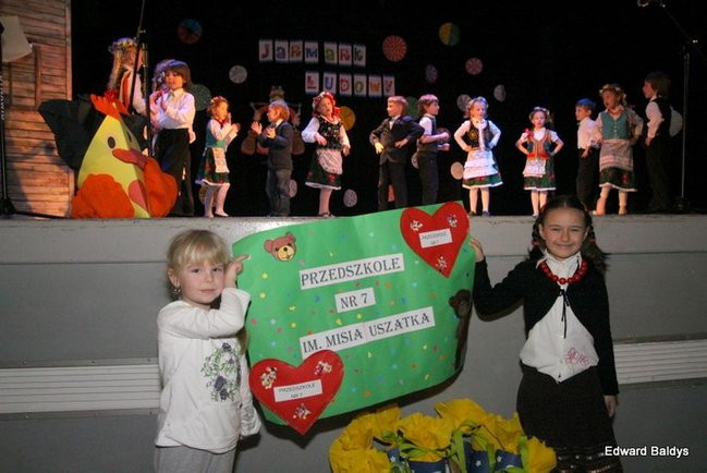 Przedszkolaki na ludowo (zdjęcia)