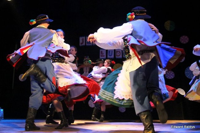 Przedszkolaki na ludowo (zdjęcia)