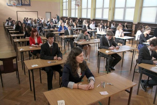 Gimnazjaliści rozpoczęli egzaminy (zdjęcia)