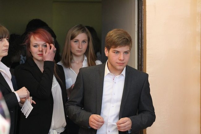 Gimnazjaliści rozpoczęli egzaminy (zdjęcia)