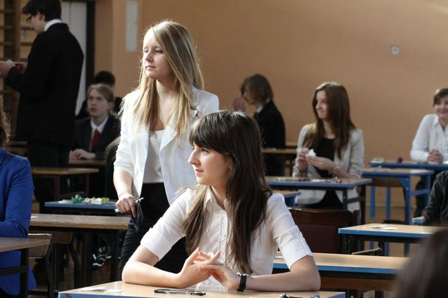 Gimnazjaliści rozpoczęli egzaminy (zdjęcia)