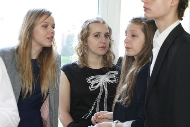 Gimnazjaliści rozpoczęli egzaminy (zdjęcia)