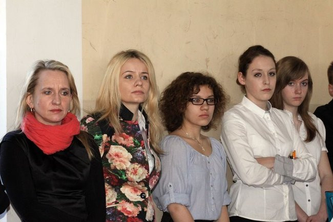 Gimnazjaliści rozpoczęli egzaminy (zdjęcia)