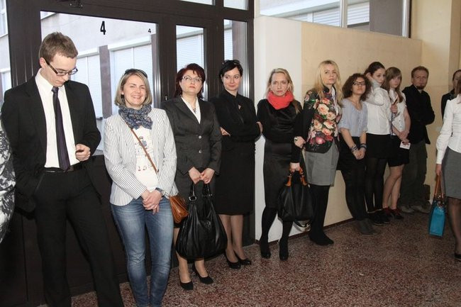 Gimnazjaliści rozpoczęli egzaminy (zdjęcia)