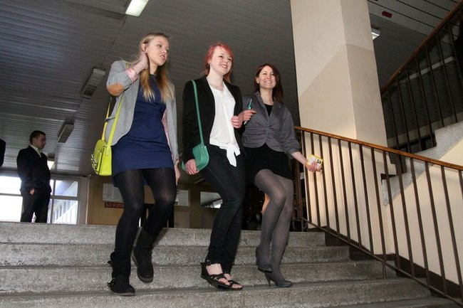 Gimnazjaliści rozpoczęli egzaminy (zdjęcia)