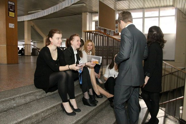 Gimnazjaliści rozpoczęli egzaminy (zdjęcia)