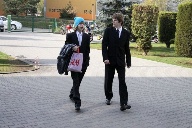 Gimnazjaliści rozpoczęli egzaminy (zdjęcia)