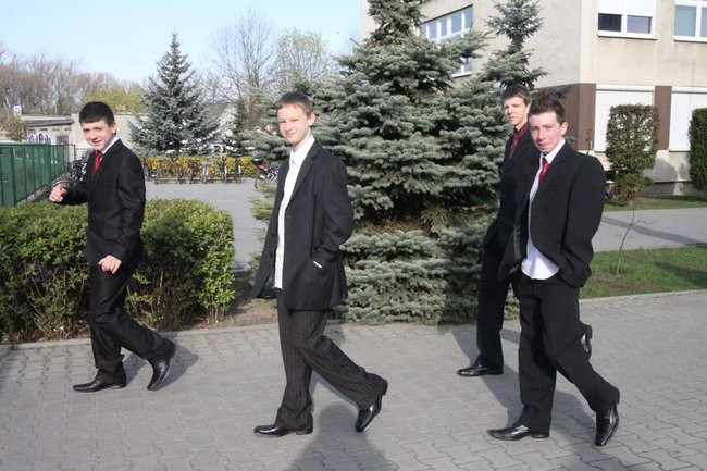 Gimnazjaliści rozpoczęli egzaminy (zdjęcia)