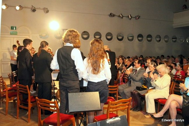 Koncert Jubileuszowy Stowarzyszenia Przyjaciół PSM w Lesznie