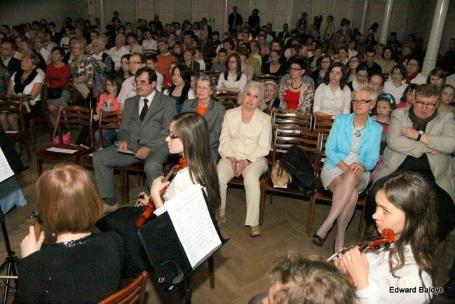 Koncert Jubileuszowy Stowarzyszenia Przyjaciół PSM w Lesznie
