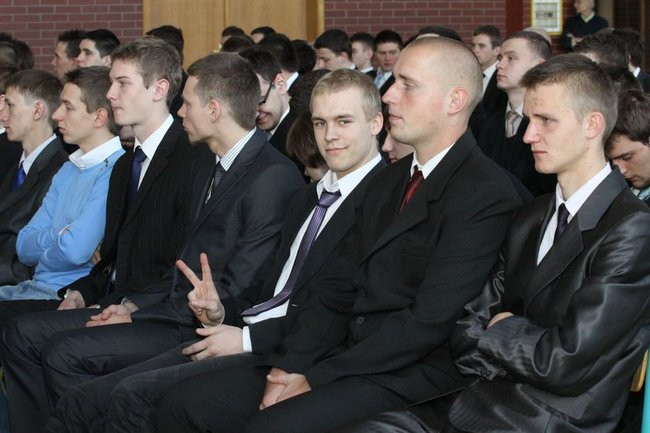 Koniec nauki w ZST w Lesznie (zdjęcia)