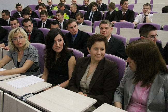 Uczniowie kolejówki czekają na maturę (zdjęcia)