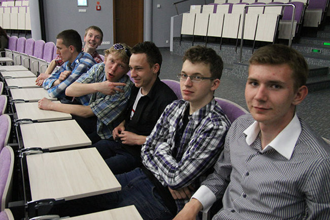 Uczniowie kolejówki czekają na maturę (zdjęcia)