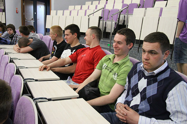 Uczniowie kolejówki czekają na maturę (zdjęcia)