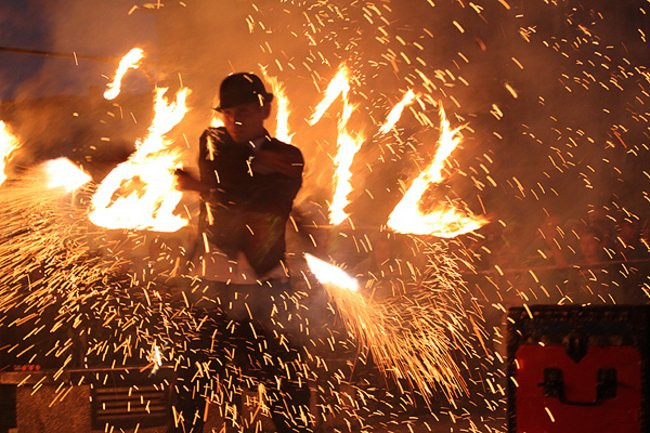 Szlifowanie zaczęło się już w piątek (zdjęcia i filmy)