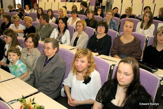 Uroczyste zakończenie nauki absolwentów IV LO