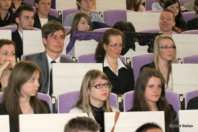 Uroczyste zakończenie nauki absolwentów IV LO