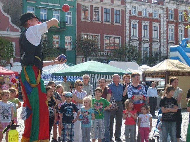 Starówka po szlifowaniu (zdjęcia, film)