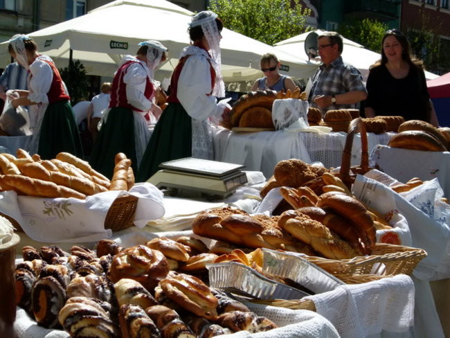 Starówka po szlifowaniu (zdjęcia, film)