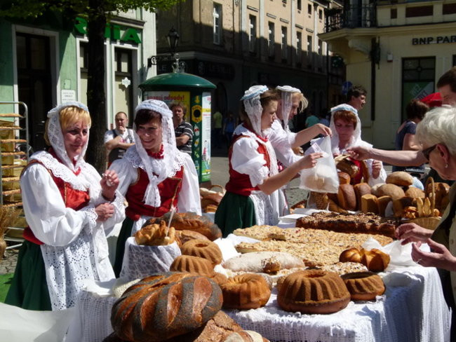 Starówka po szlifowaniu (zdjęcia, film)