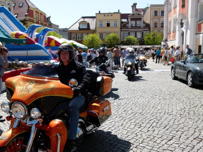 Starówka po szlifowaniu (zdjęcia, film)