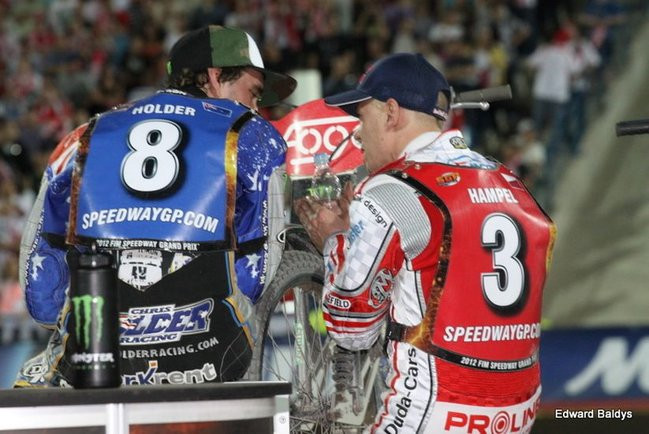 Pozostał niesmak (zdjęcia)