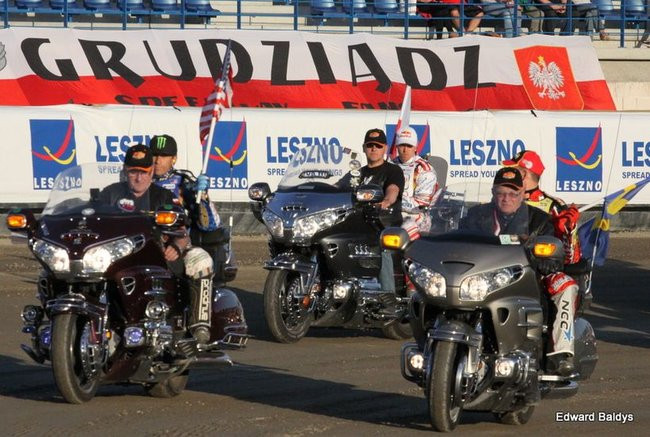 Pozostał niesmak (zdjęcia)