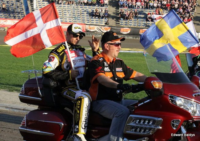 Pozostał niesmak (zdjęcia)