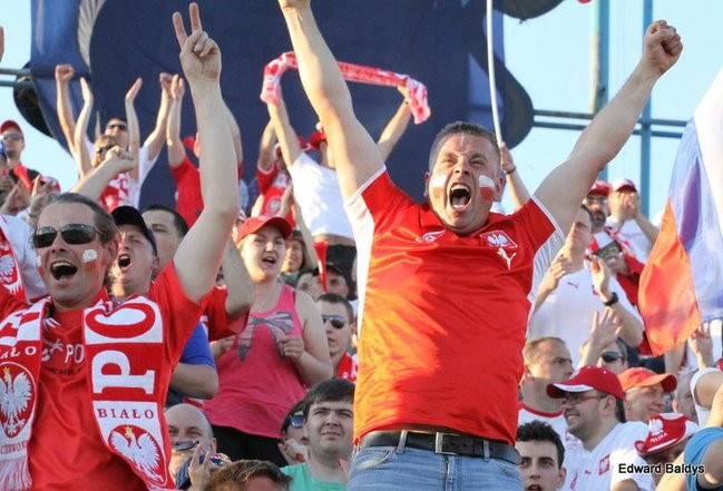 Pozostał niesmak (zdjęcia)