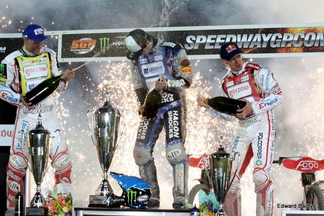 Pozostał niesmak (zdjęcia)