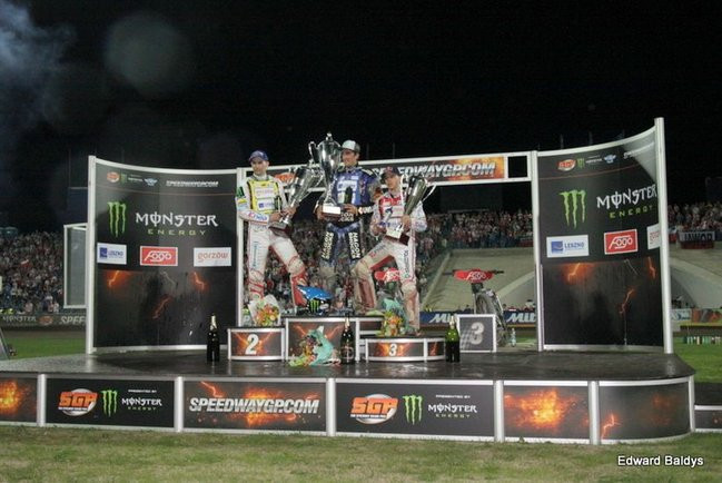 Pozostał niesmak (zdjęcia)