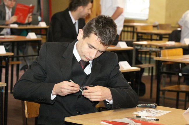Matura z matematyki w Zespole Szkół Ochrony Środowiska (zdjęcia)
