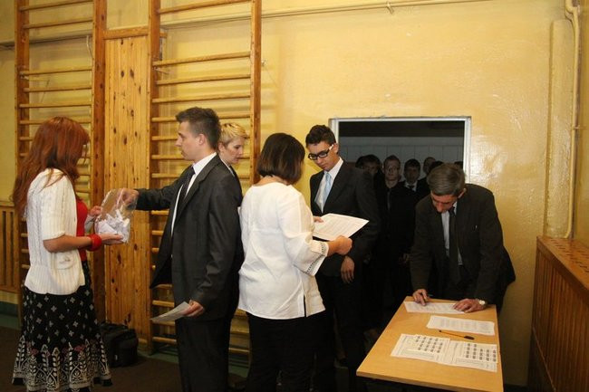 Matura z matematyki w Zespole Szkół Ochrony Środowiska (zdjęcia)