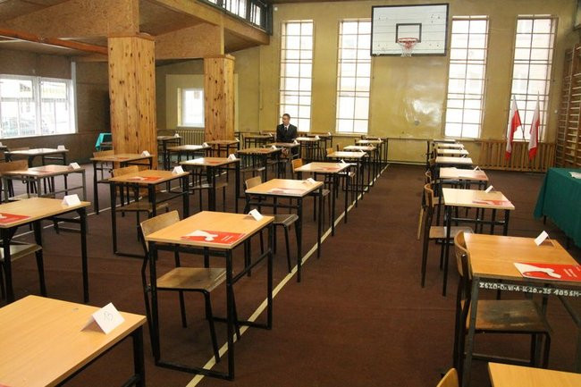 Matura z matematyki w Zespole Szkół Ochrony Środowiska (zdjęcia)