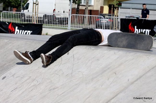 Na ziemi i w powietrzu (zdjęcia i filmy)