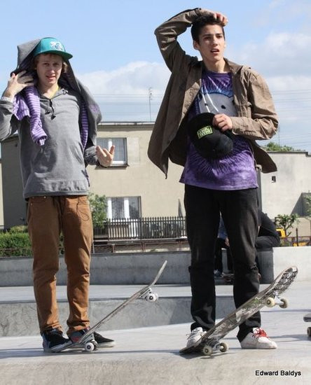 Na ziemi i w powietrzu (zdjęcia i filmy)