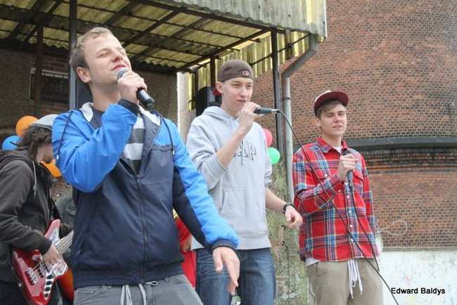 Jubileuszowy festyn SP nr 2 (zdjęcia)