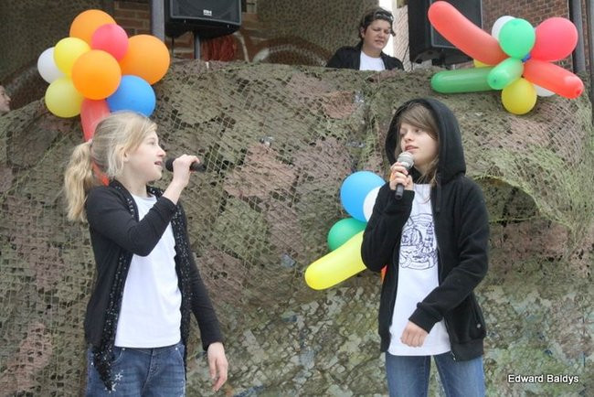 Jubileuszowy festyn SP nr 2 (zdjęcia)